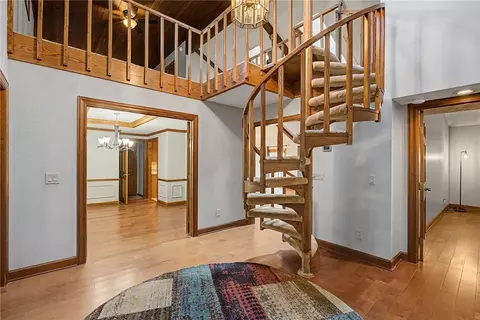 Entry Way - 7147 Fallen Oak, Centerville, OH 45459 photo 6 of 8