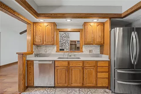 Kitchen - 7147 Fallen Oak, Centerville, OH 45459 photo 2 of 4