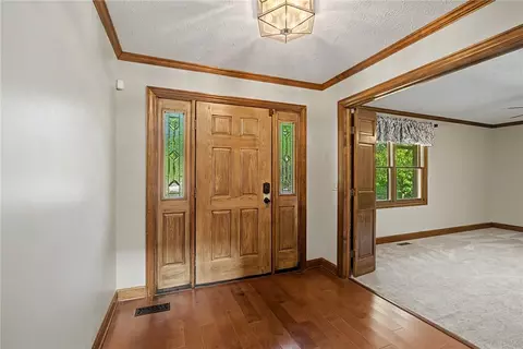Entry Way - 7147 Fallen Oak, Centerville, OH 45459 photo 2 of 8