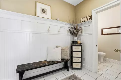 Entry Way - 4380 N River Rd, Springfield, OH 45502 photo 3 of 4