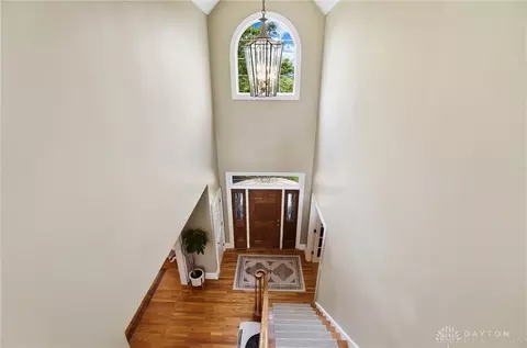 Entry Way - 4380 N River Rd, Springfield, OH 45502 photo 4 of 4