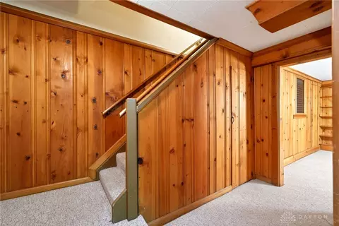 Entry Way - 3048 Locust Camp Rd, Kettering, OH 45419 photo 3 of 4