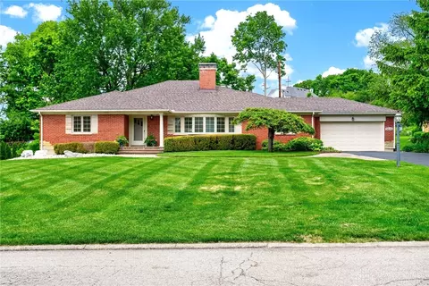 Exterior - 3048 Locust Camp Rd, Kettering, OH 45419 photo 2 of 9
