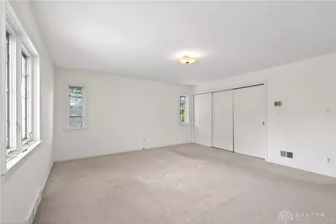 Bedroom - 3048 Locust Camp Rd, Kettering, OH 45419 photo 2 of 7