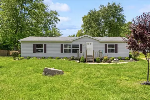 4587 Battery St, Brookville, OH 45309