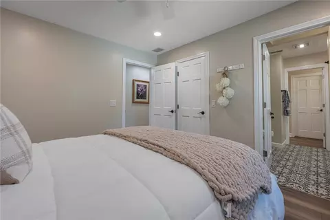 Bedroom - 7625 Deer Path Ct, Springboro, OH 45066 photo 2 of 4