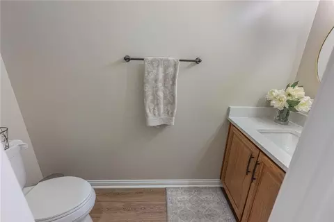 Bath - 7625 Deer Path Ct, Springboro, OH 45066 photo 3 of 7