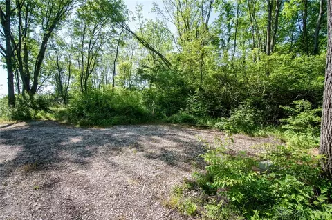 5236 Springfield Xenia Rd, Green Twp, OH 45506 photo 7