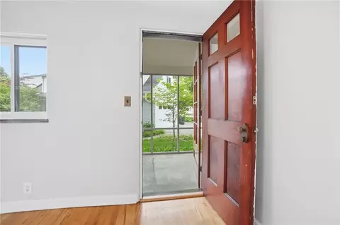 Entry Way - 327 Ardmore Rd, Springfield, OH 45504 photo 1 of 8