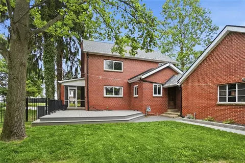 Exterior - 327 Ardmore Rd, Springfield, OH 45504 photo 6 of 12
