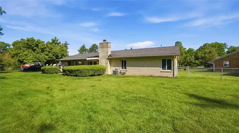 Exterior - 6030 Cobbleskill Ct, Centerville, OH 45459 photo 7 of 12