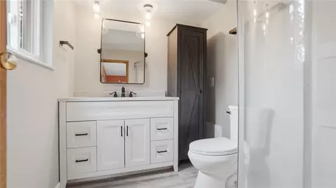 Bath - 6030 Cobbleskill Ct, Centerville, OH 45459 photo 1 of 3