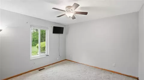 Bedroom - 6030 Cobbleskill Ct, Centerville, OH 45459 photo 2 of 5