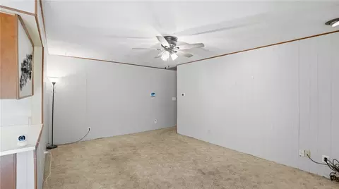 Living - 6030 Cobbleskill Ct, Centerville, OH 45459 photo 6 of 8