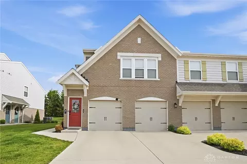 16 Waterlily Dr, Springboro, OH 45066