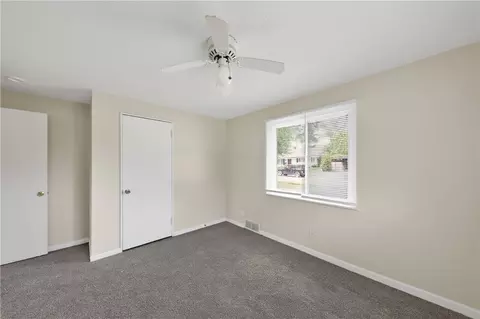 Bedroom - 840 Brookfield Rd, Kettering, OH 45429 photo 7 of 9