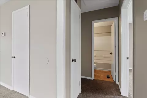 Entry Way - 2217 S Hadley Rd, Springfield, OH 45505 photo 1 of 1