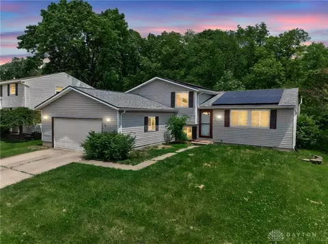 6302 E Gander, Dayton, OH 45424