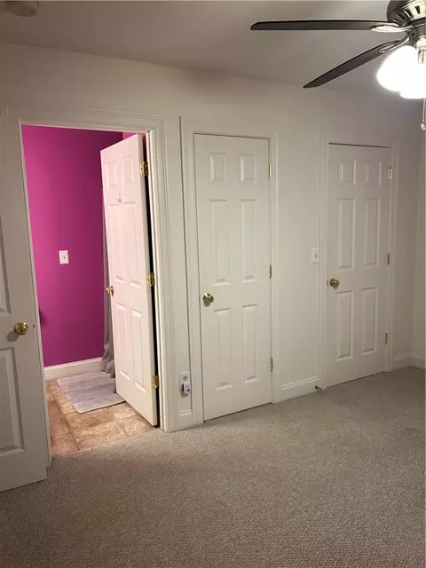 Bedroom - 505 Ridgeview Ct, Springfield, OH 45504 photo 2 of 4