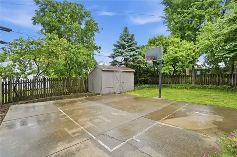 Exterior - 1473 Doddington Rd, Kettering, OH 45409 photo 8 of 12