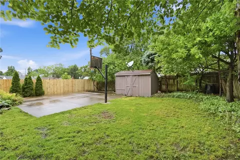 Exterior - 1473 Doddington Rd, Kettering, OH 45409 photo 7 of 12