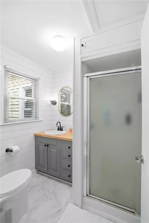 Bath - 1473 Doddington Rd, Kettering, OH 45409 photo 2 of 5