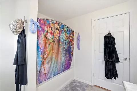 Bath - 1473 Doddington Rd, Kettering, OH 45409 photo 5 of 5