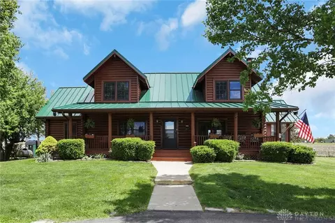 6928 State Route 734, Jamestown, OH 45335