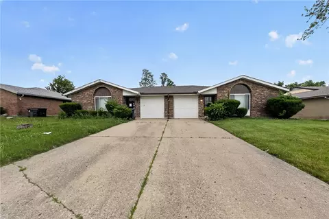 5212 Greencroft Dr #5210 & 5212, Trotwood, OH 45426