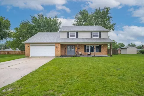 4608 Cutlass Dr, Englewood, OH 45322
