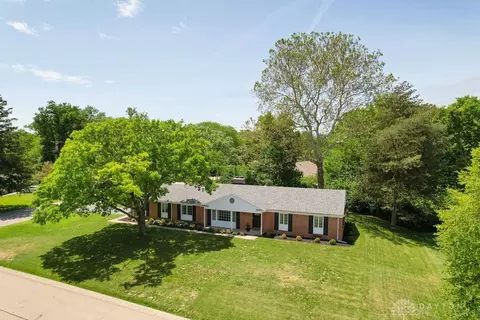 5733 Barnsley Pl, Washington Township, OH 45459