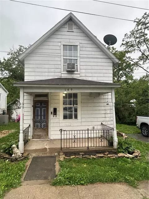 149 W Pleasant St, Hillsboro, OH 45133