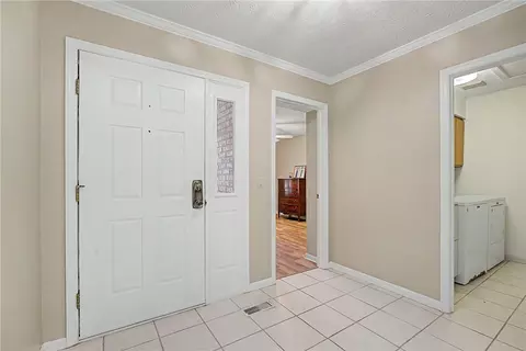 Entry Way - 7053 Fallen Oak, Centerville, OH 45459 photo 3 of 3