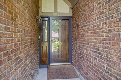 Entry Way - 7053 Fallen Oak, Centerville, OH 45459 photo 1 of 3
