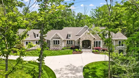 54 White Beech Ct, Springboro, OH 45066