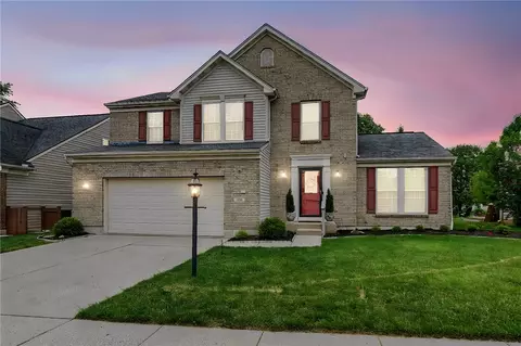 285 Crockett Dr, Springboro, OH 45066
