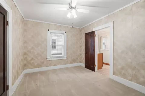 Bedroom - 1824 Crescent Dr, Springfield, OH 45504 photo 6 of 8