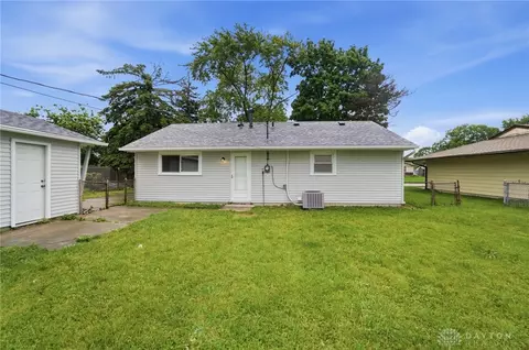 Exterior - 1923 Portage Path, Springfield, OH 45506 photo 4 of 8