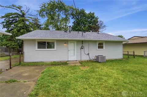 Exterior - 1923 Portage Path, Springfield, OH 45506 photo 5 of 8