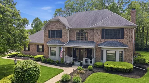 Exterior - 2178 Baldwin Dr, Centerville, OH 45459 photo 7 of 19