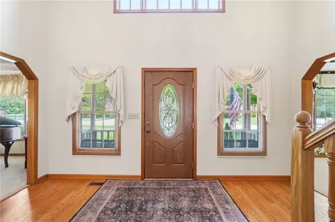 Entry Way - 2178 Baldwin Dr, Centerville, OH 45459 photo 2 of 7