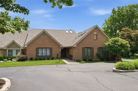 584 Cottingwood Ct, Dayton, OH 45429