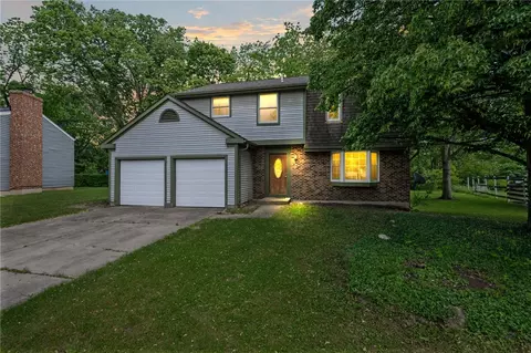5726 Chukar Dr, Huber Heights, OH 45424