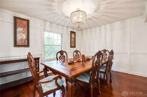 Dining - 811 W Spring Valley Pike, Centerville, OH 45458 photo 1 of 2