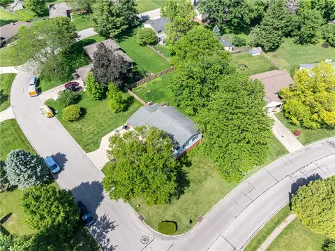 View/Area - 155 Glenburn Dr, Centerville, OH 45459 photo 4 of 7