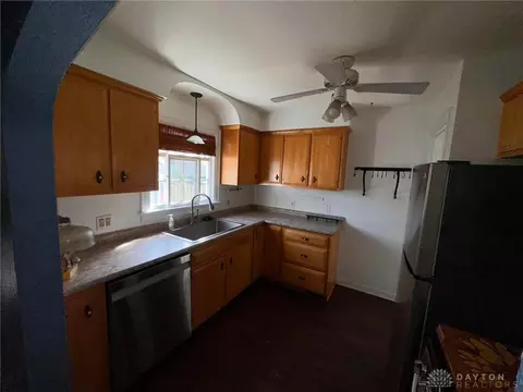 Kitchen - 812 Buckingham Rd, Kettering, OH 45419 photo 1 of 2