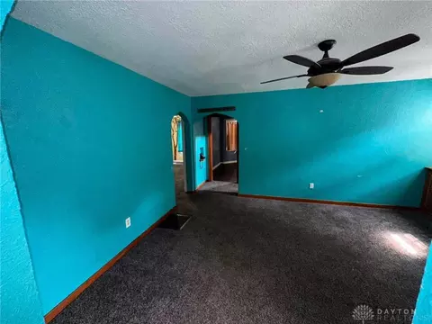 Living - 812 Buckingham Rd, Kettering, OH 45419 photo 3 of 4