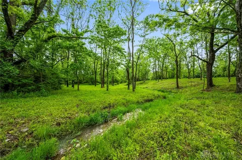 5653 Chenoweth Rd, Wayne Twp, OH 45068 photo 7