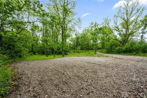 5653 Chenoweth Rd, Wayne Twp, OH 45068 photo 11