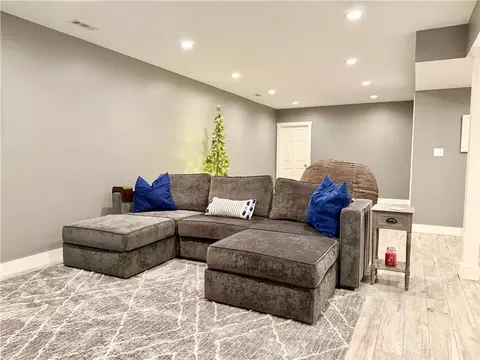 Living - 5831 Ridgewood Rd, Springfield, OH 45502 photo 8 of 9